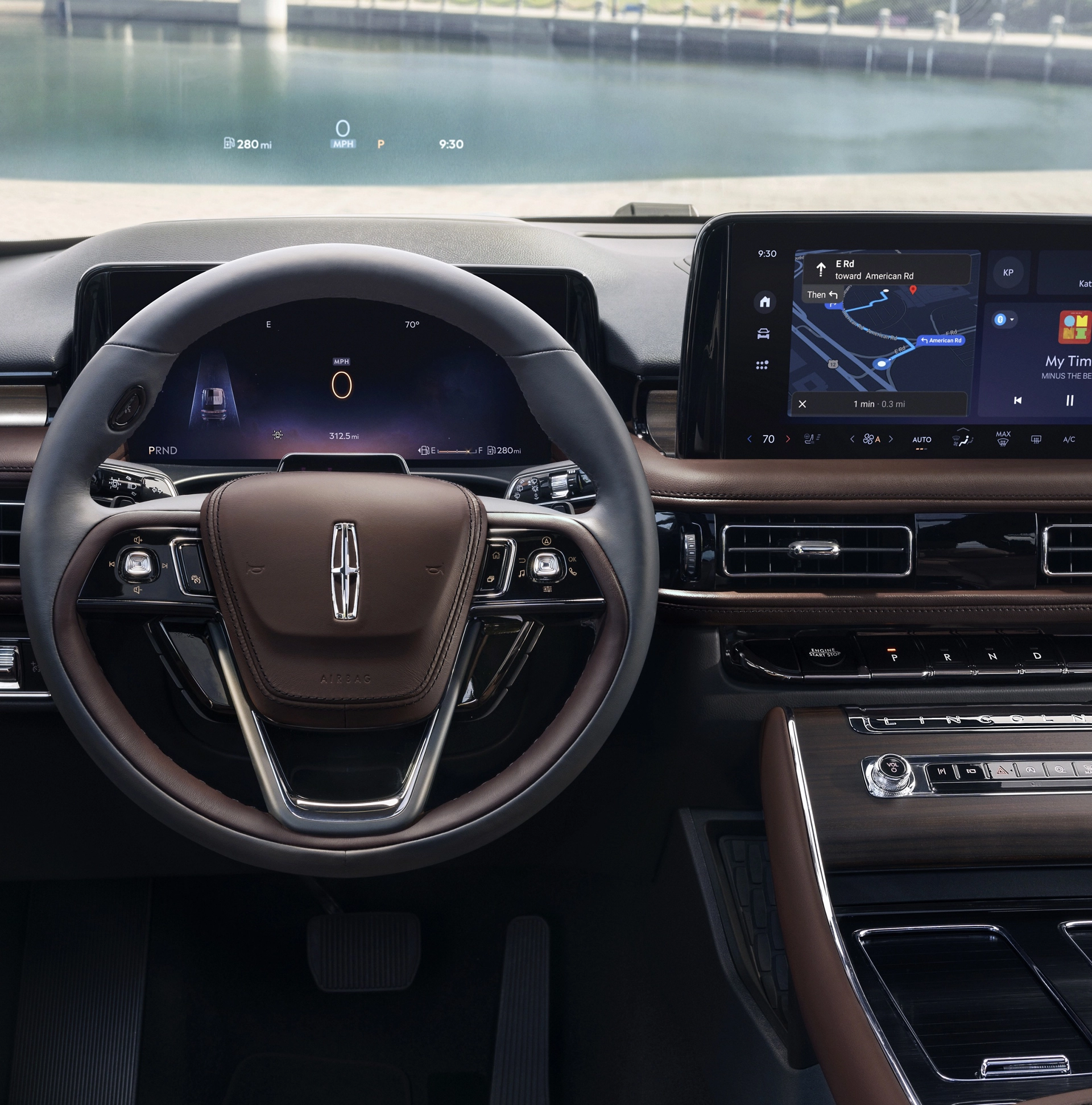 The dashboard of the 2026 Lincoln Aviator® SUV shows Head-Up Display