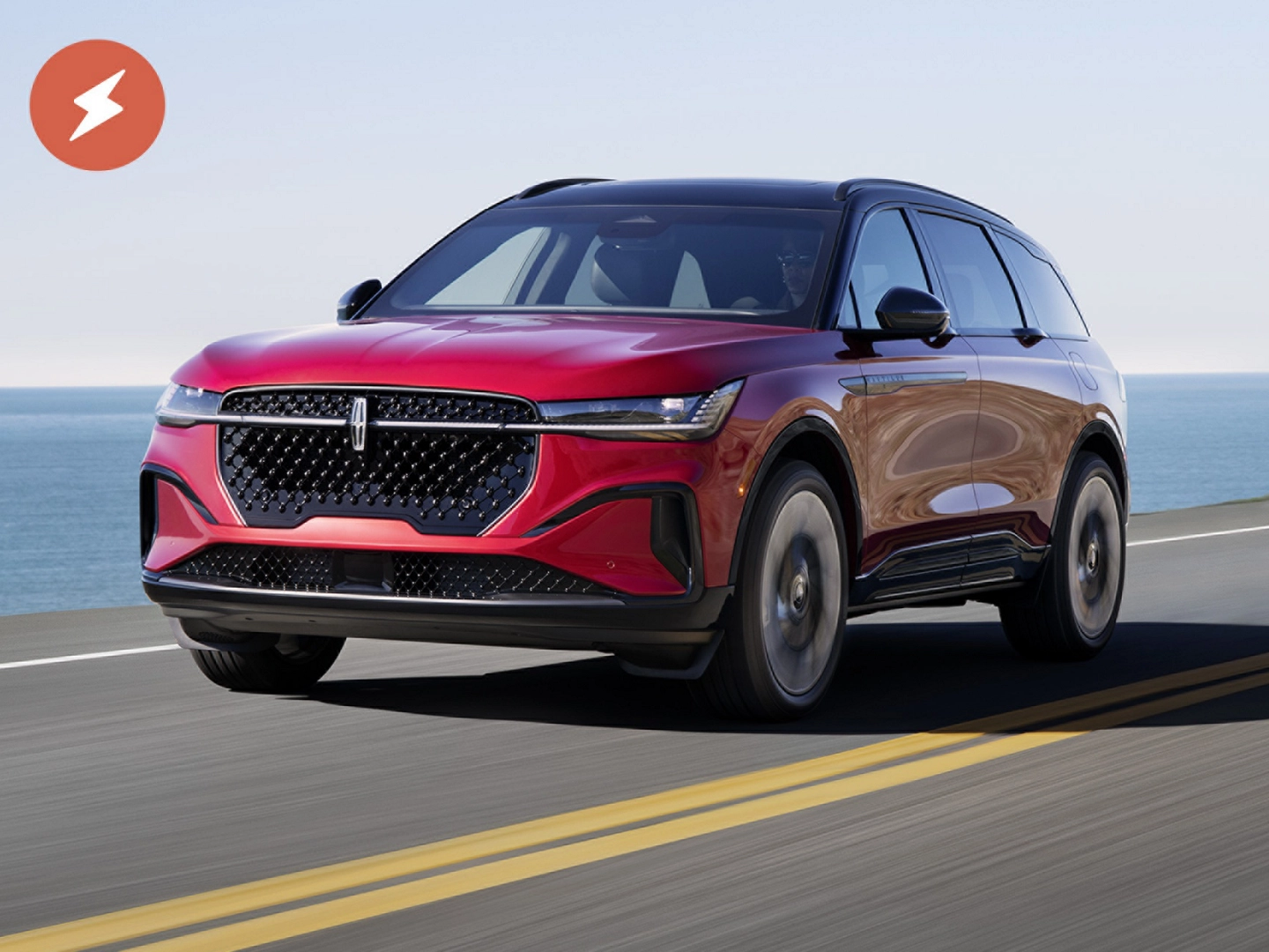 The 2025 Lincoln Nautilus driving down the road.